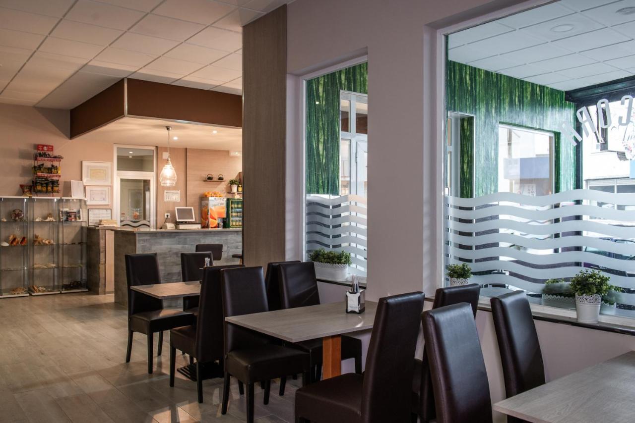 פיניסטרה Hotel Ancora Urban Center מראה חיצוני תמונה