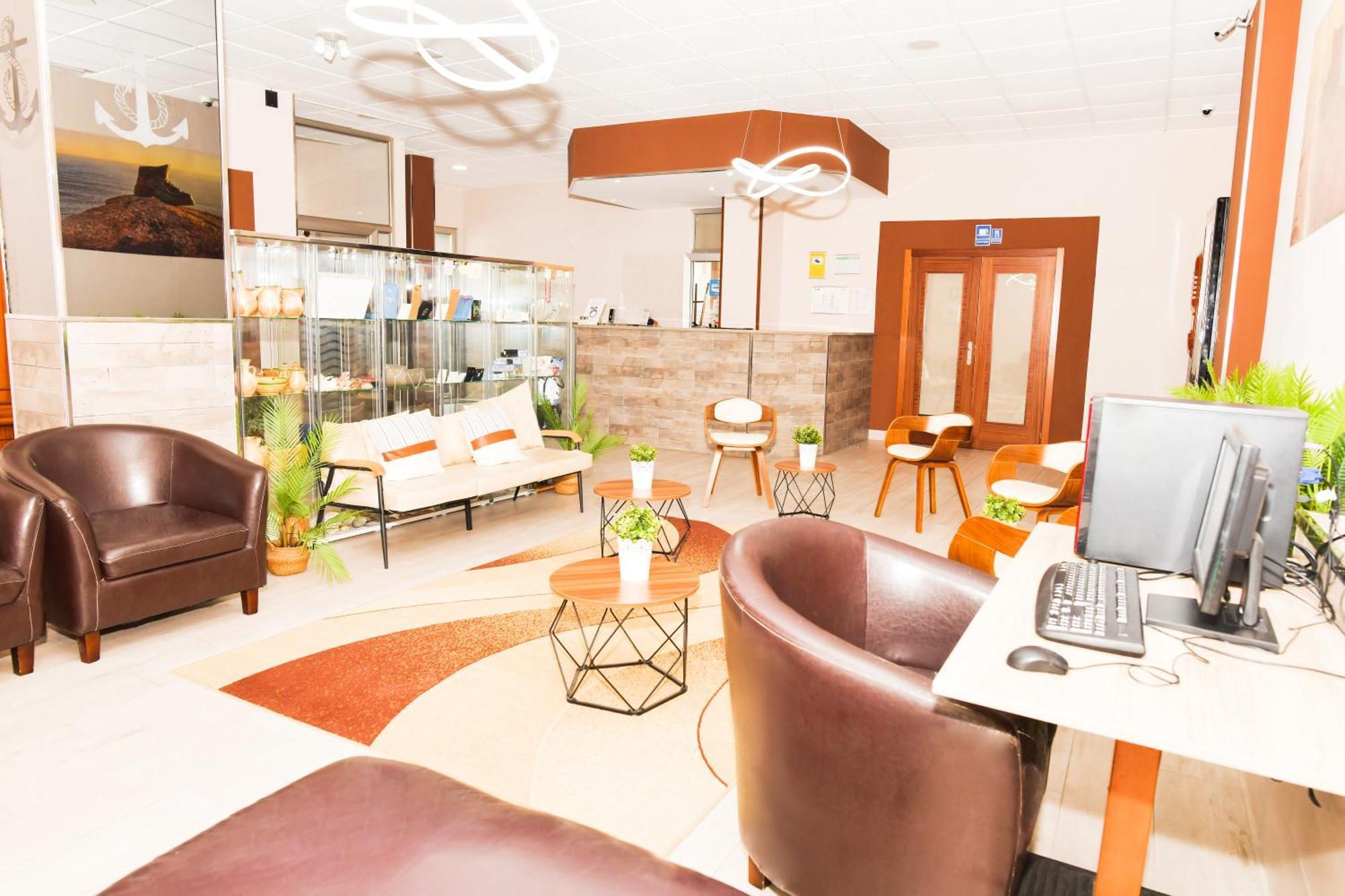 פיניסטרה Hotel Ancora Urban Center מראה חיצוני תמונה