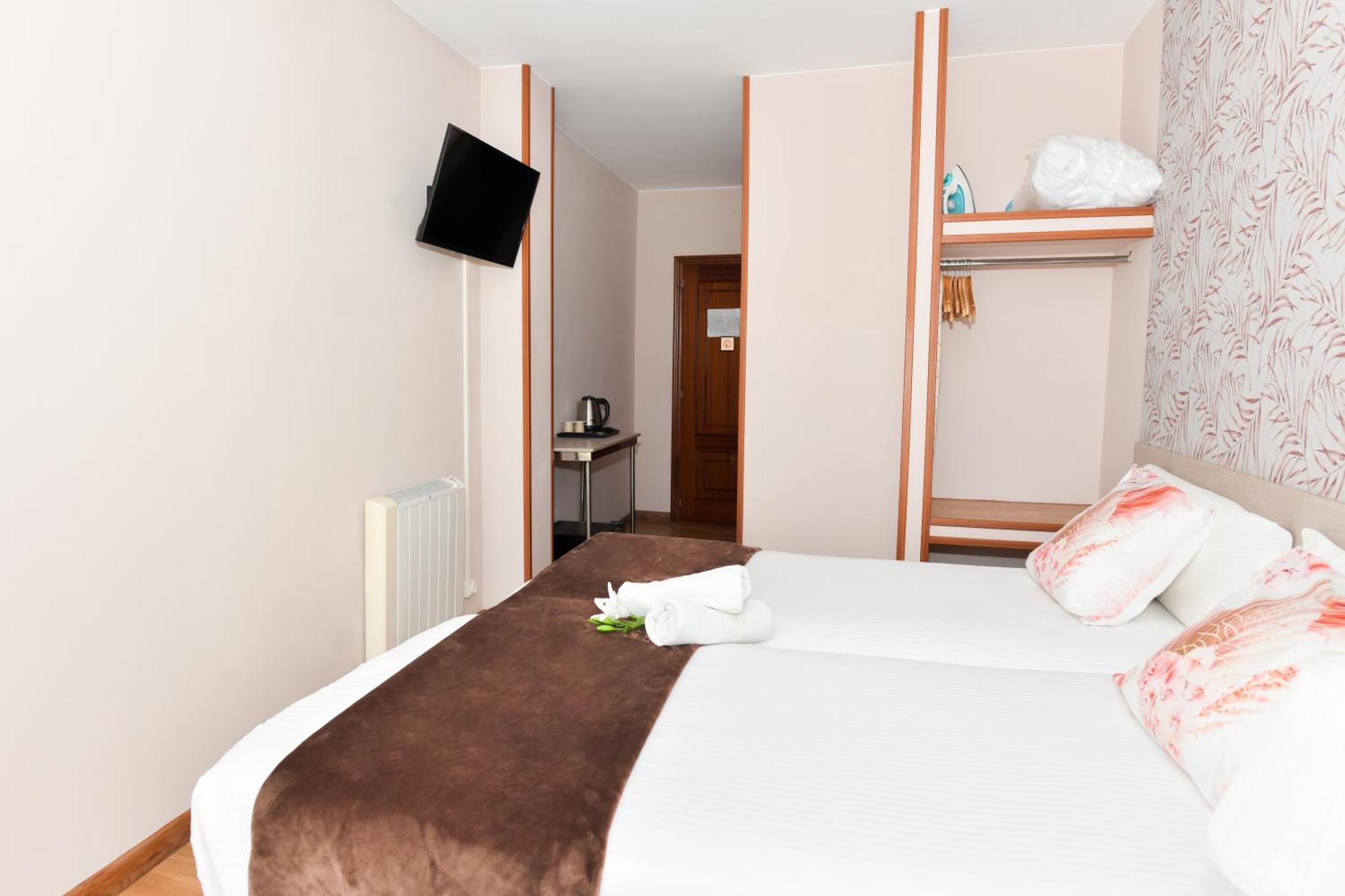 פיניסטרה Hotel Ancora Urban Center מראה חיצוני תמונה