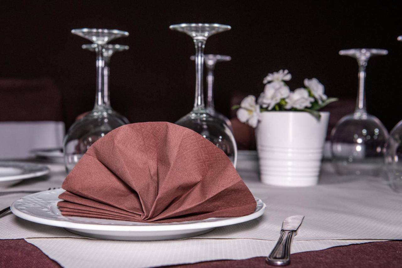 פיניסטרה Hotel Ancora Urban Center מראה חיצוני תמונה