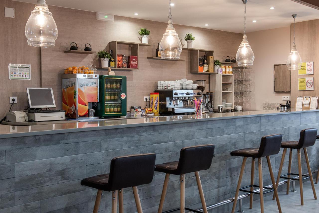 פיניסטרה Hotel Ancora Urban Center מראה חיצוני תמונה